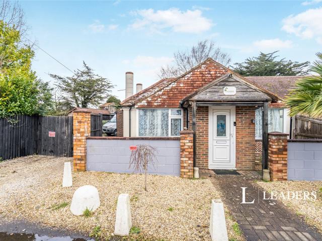 House for rent in Oving, Littlecote