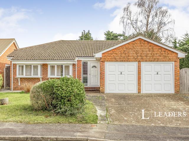 House for rent in Perryfields, West Sussex