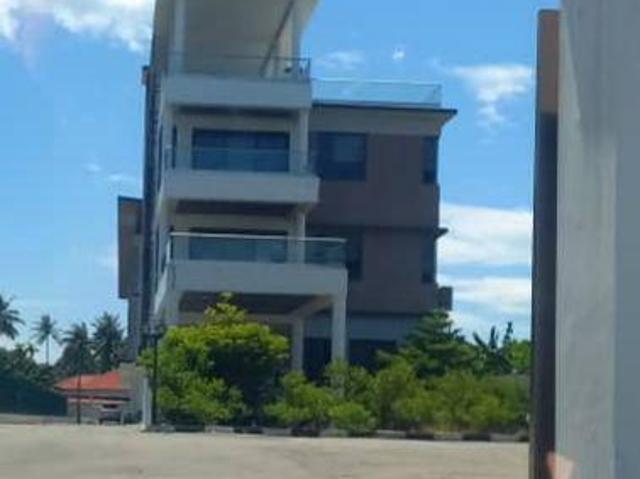 Bungalow for rent in Tanjung Aru, Labuan