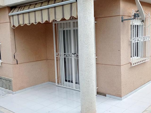 Bungalow en venta en Fontcalent, l'Alacantí