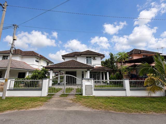 Bungalow for sale in Kajang, Langat