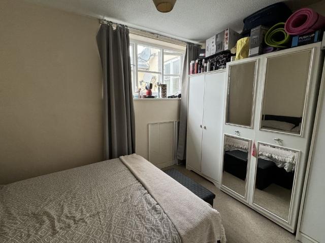 Apartment for rent in Westminster, Victoria