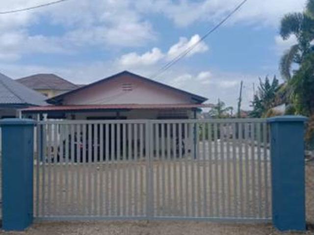 Bungalow for rent in Pekan Nanas, Johor