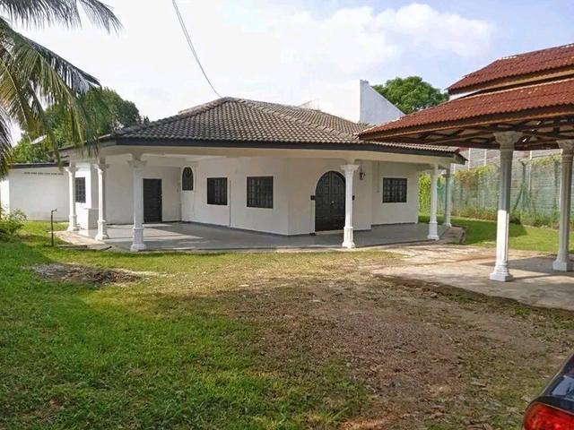 Bungalow for sale in Sungai Udang, Malaka