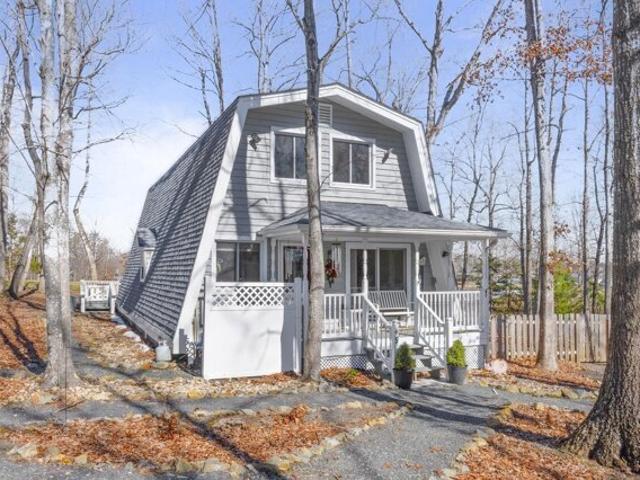 House for sale in Palmyra