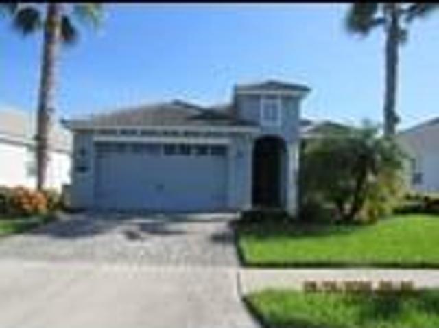 Property for sale in Four Corners, Florida