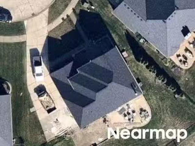 House for sale in Macomb