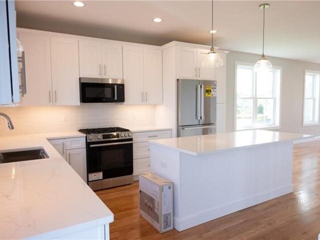 House for sale in Portsmouth, Newport County