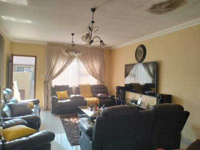 Apartment for sale in Ekurhuleni, Gauteng