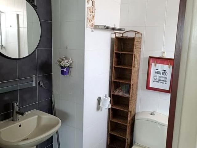 Detached House for rent
