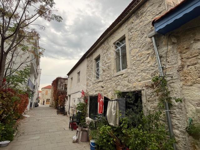 Foça, İzmir içerisinde satılık Villa