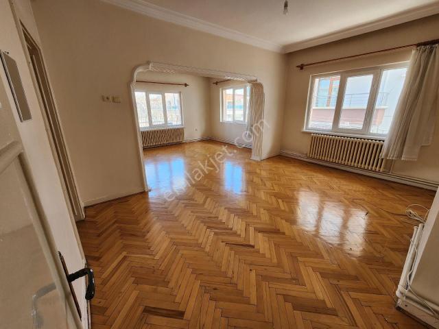 Çankaya, Ankara içerisinde kiralık mülk