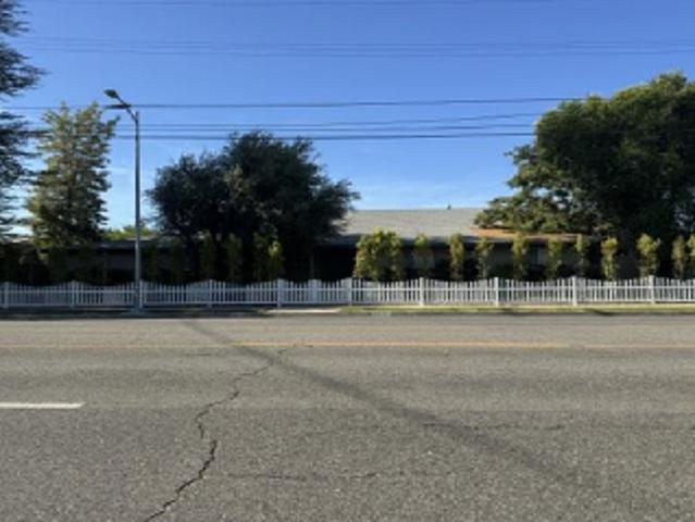 House for sale in Woodland Hills-Warner Center Neighborhood Council District, Canoga Park