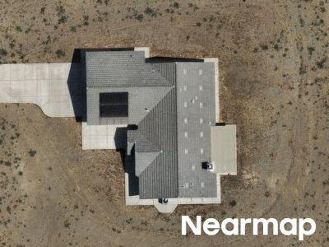 House for sale in Piñon Hills, San Bernardino County