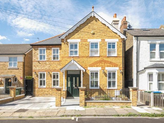 House for rent in West Heath, Greater London