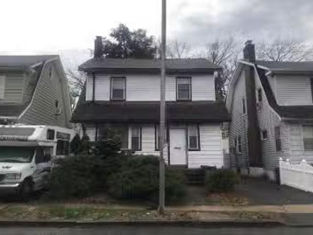 House for sale in East Orange