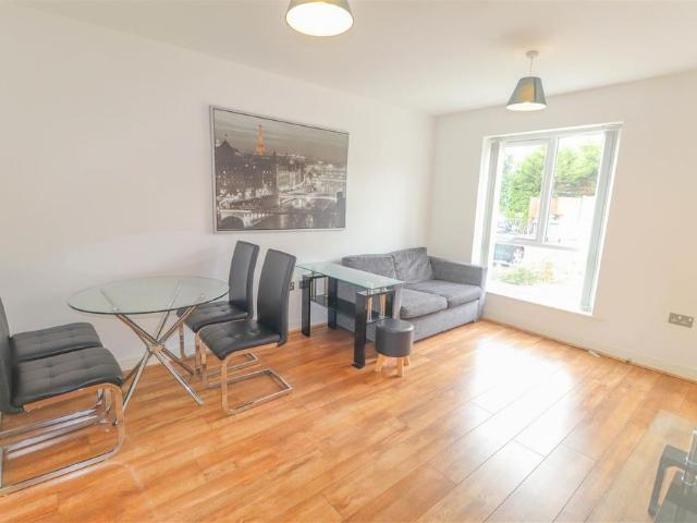 House for rent in Georgia, Greater Manchester