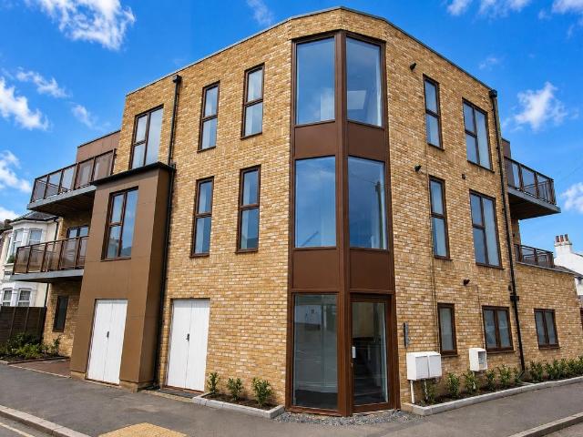 Apartment for rent in Kursaal Estate, Alton Barnes