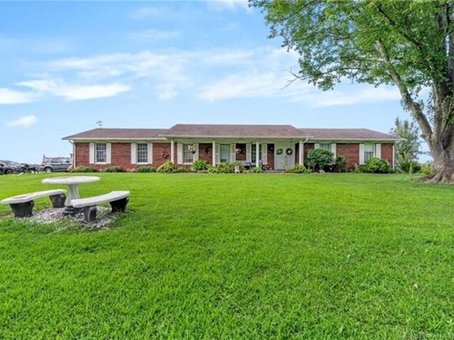 House for sale in Charlestown