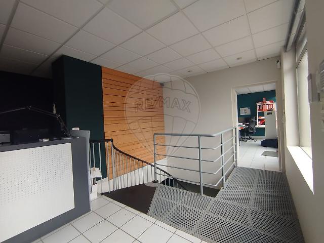 Bureau vente à Villefranche-sur-Saône, Rhône