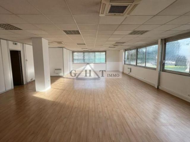 Bureau location à Palaiseau, Les Ulis