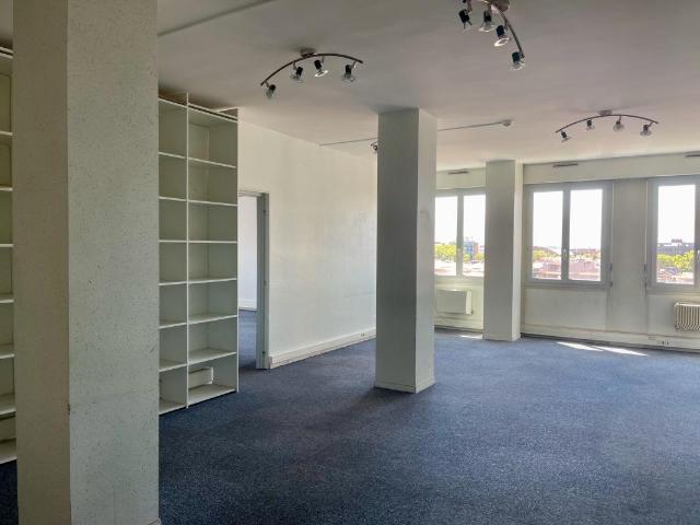 Bureau vente à Toulouse
