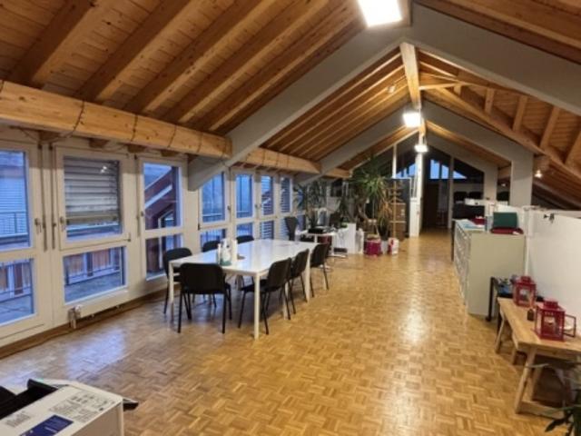 Büro mieten in Chavannes-de-Bogis, Waadt