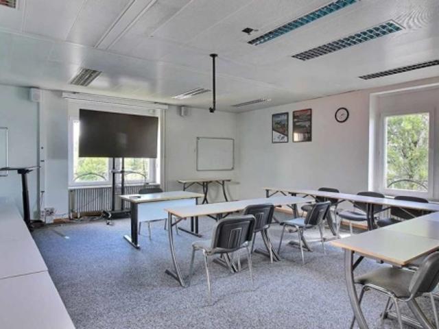 Büro mieten in Chavannes-près-Renens, Waadt