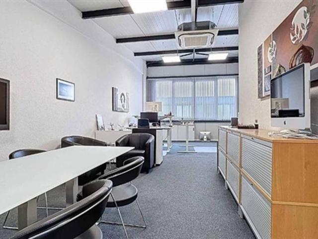 Büro mieten in Gland, Waadt