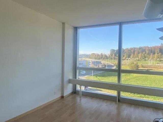 Büro mieten in Givisiez, Freiburg