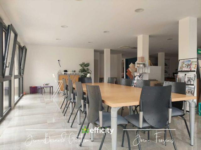 Bureau vente à Rennes, Bretagne