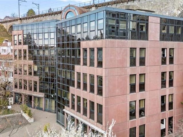Büro mieten in Pully, Waadt