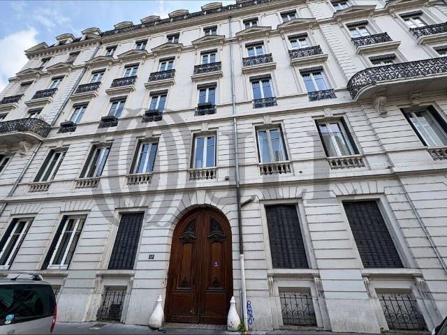 Bureau vente à Lyon, Les Brotteaux Bureau vente à Lyon, Les Brotteaux