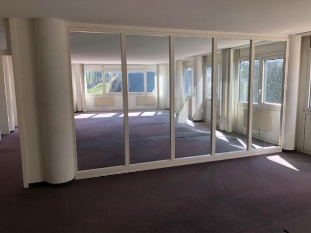 Büro mieten in Mont-sur-Lausanne, Waadt