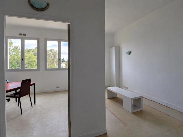 Bureau vente à Les Mureaux, Yvelines
