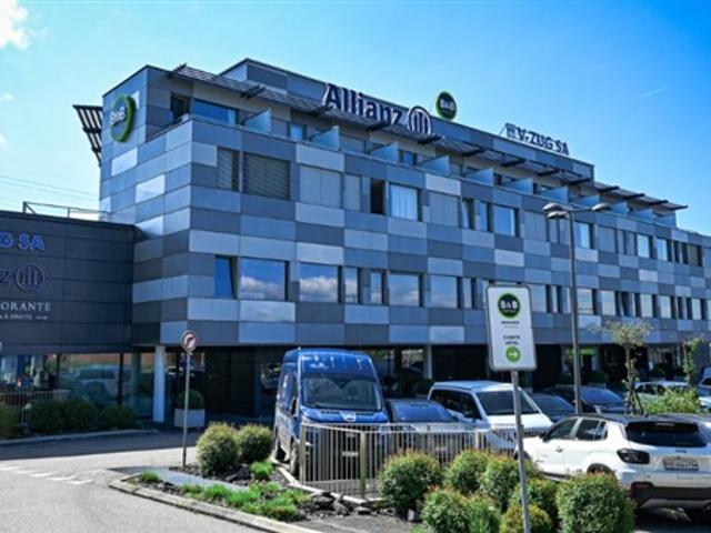 Büro mieten in Crissier, Waadt
