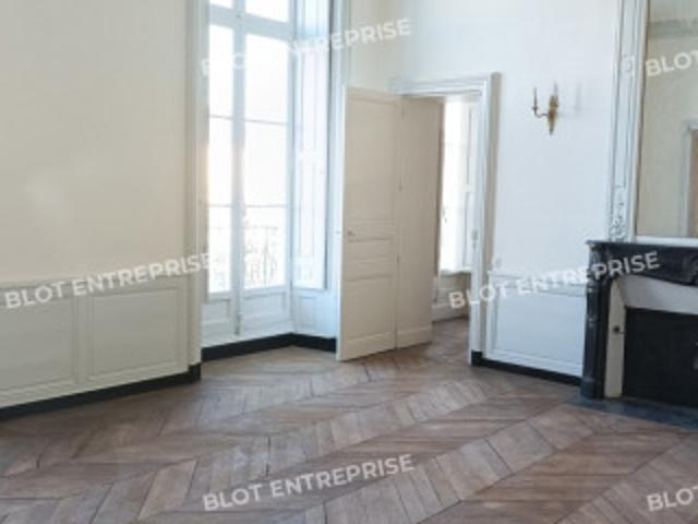 Bureau location à Nantes, Barbin Bureau location à Nantes, Barbin