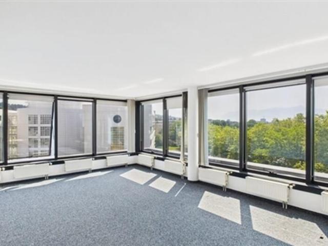 Büro mieten in Renens, Waadt