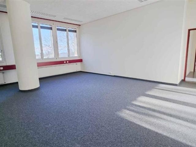 Büro mieten in Renens, Waadt