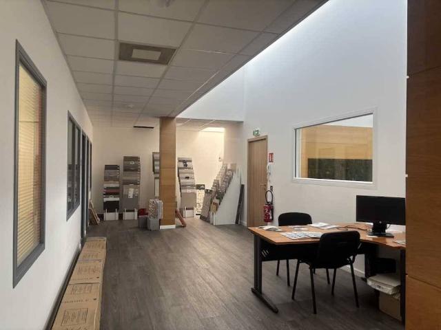 Bureau location à Saint-etienne, Beaubrun Bureau location à Saint-etienne, Beaubrun