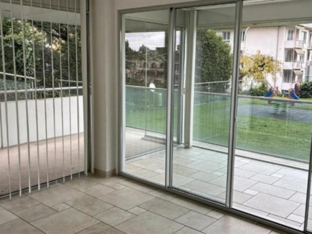Büro mieten in Pully, Waadt