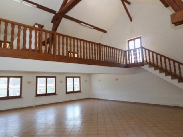 Büro mieten in Troinex