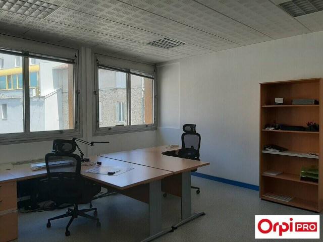 Bureau vente à Valence, Le Grand Charran Bureau vente à Valence, Le Grand Charran