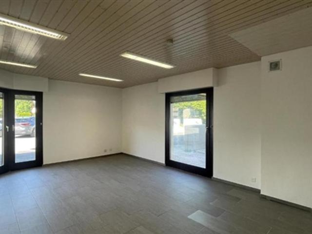 Büro mieten in Bogis-Bossey, Waadt