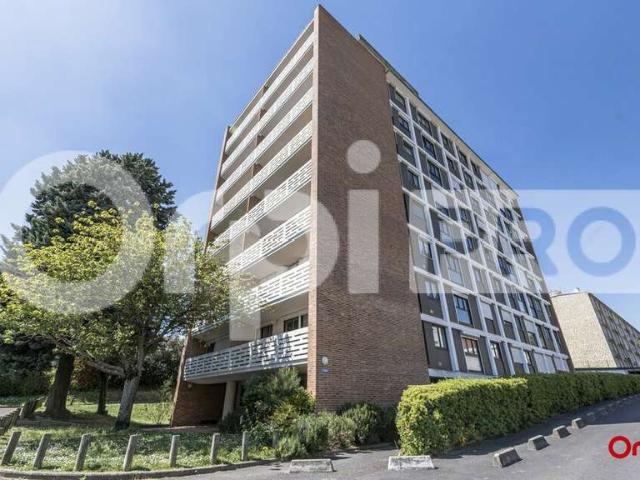 Bureau vente à Le Chemin de Reims, Sévigny-Waleppe