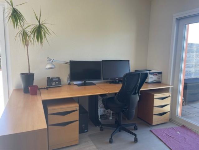 Büro mieten in Villars-Sainte-Croix, Waadt