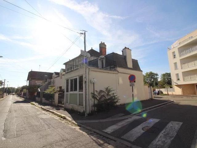 Bureau vente à Mantes-la-Jolie, Les Mureaux