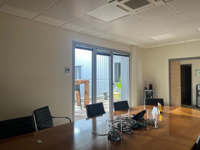 Bureau location à Zone industrielle de la Garenne, Châtenoy-le-Royal