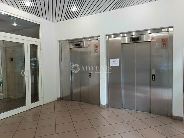 Bureau vente à Lille