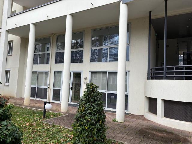 Bureau vente à Besançon
